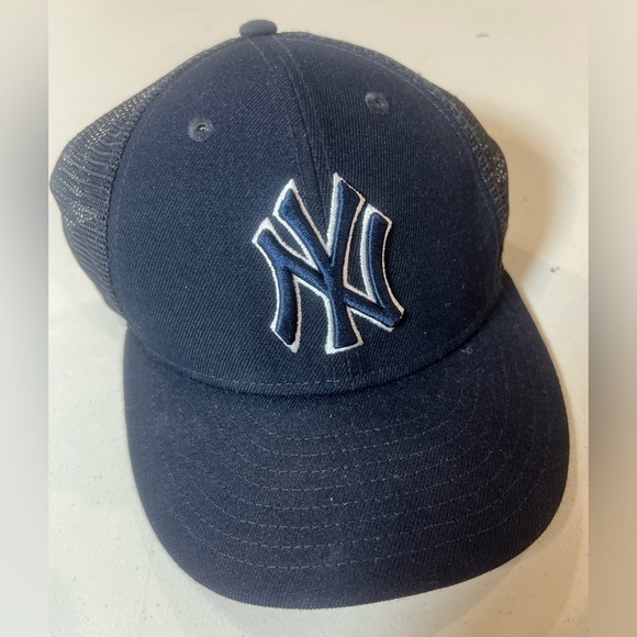 New Era On-Field NY Yankees New York Size 7 Classic Navy Mesh Cap Hat Unisex - Picture 3 of 8